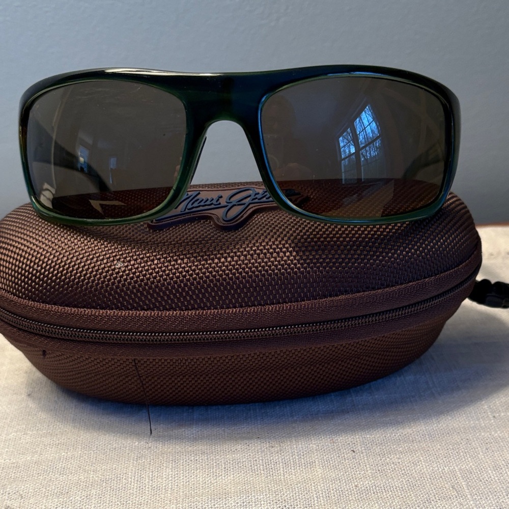 Maui Jim Peahi sunglasses - Picture 7 of 10